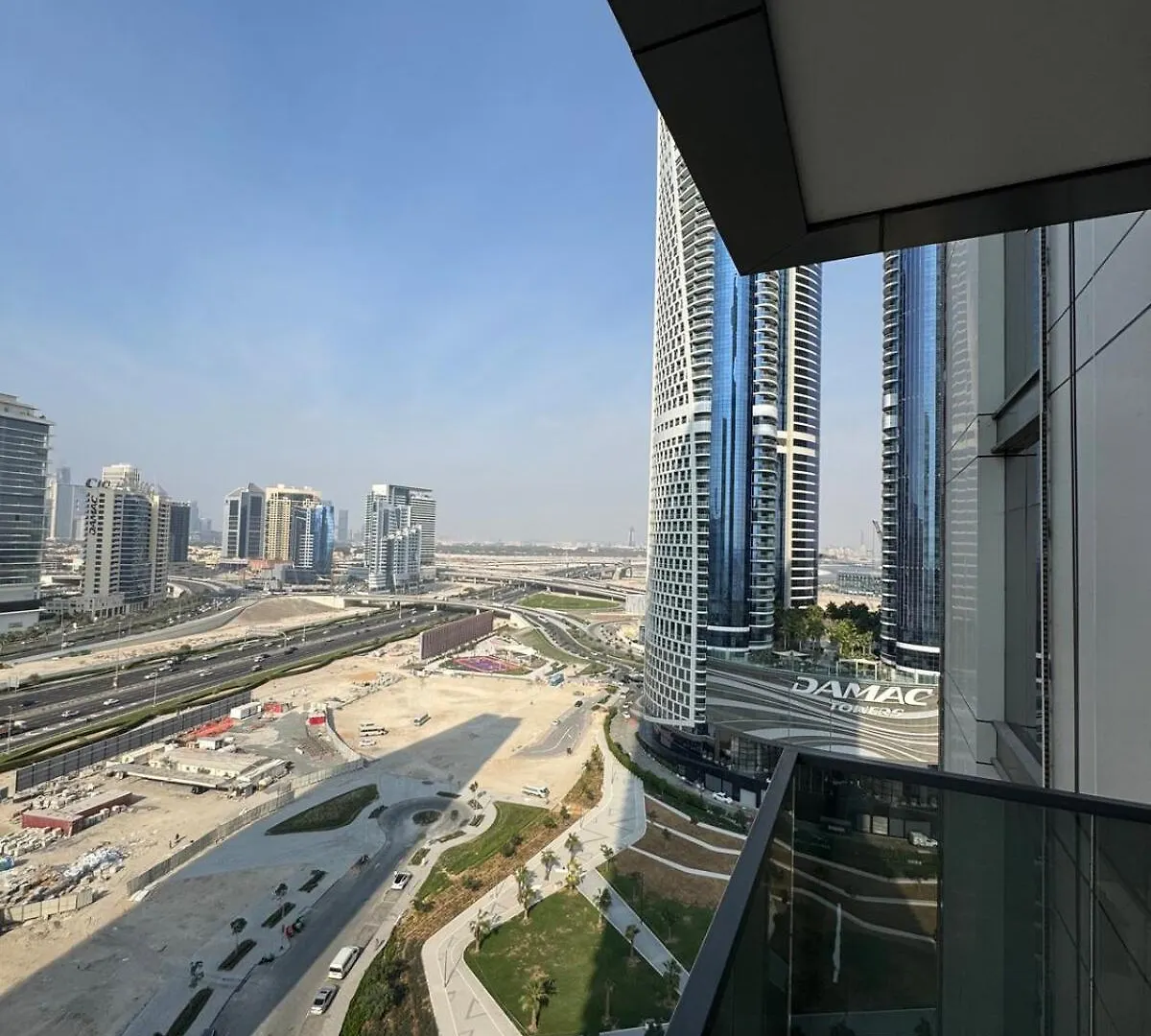Luxury 1-Br In Business Bay Apartment Dubai