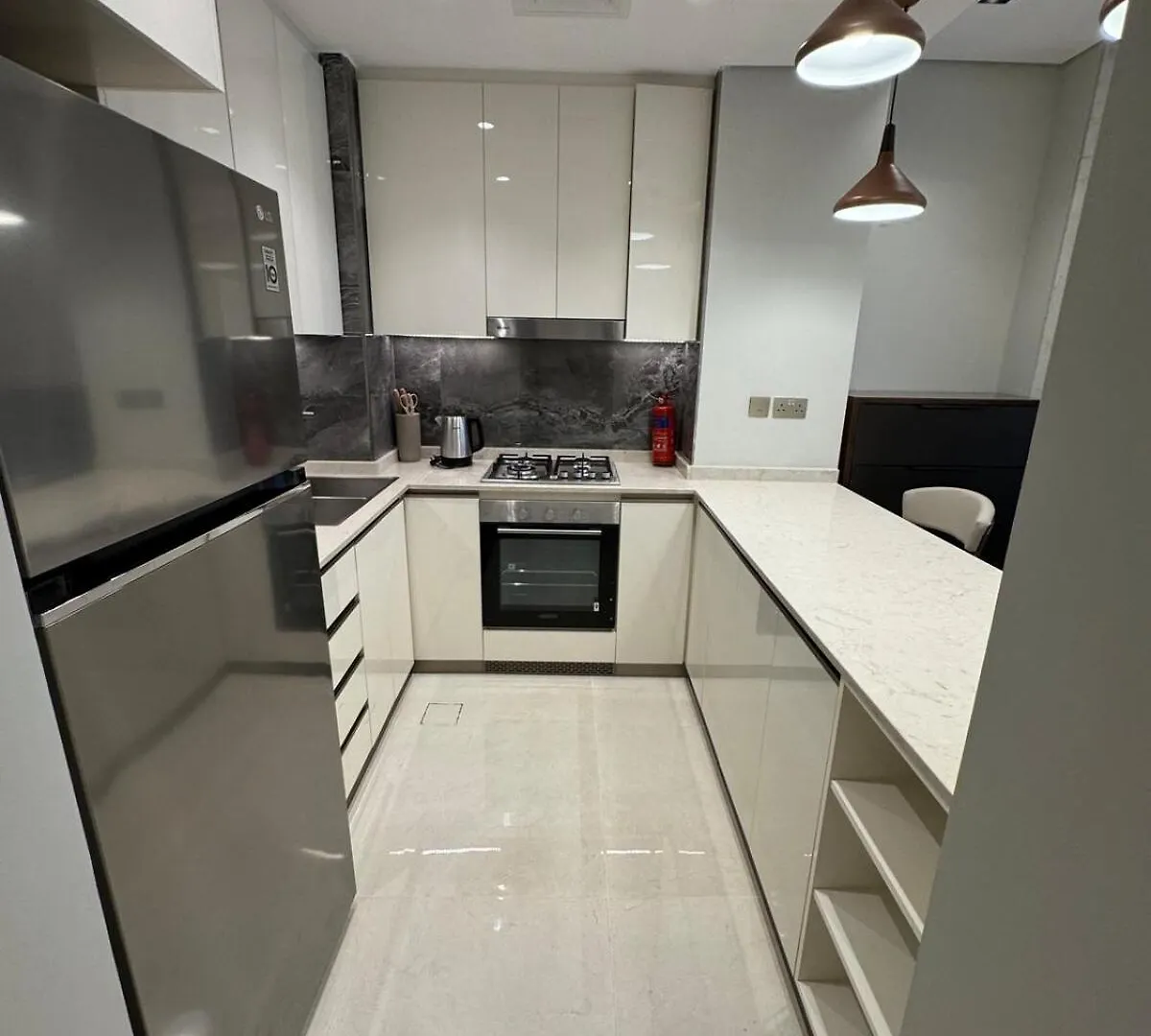Luxury 1-Br In Business Bay Apartment Dubai